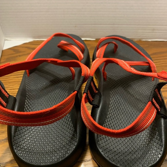 Vibrant Red Chaco Z/2 Unaweep mens Sandals size 13 sports hiking trails running - Picture 11 of 13